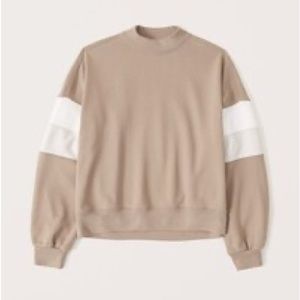 A&F Mini Mockneck Sweatshirt